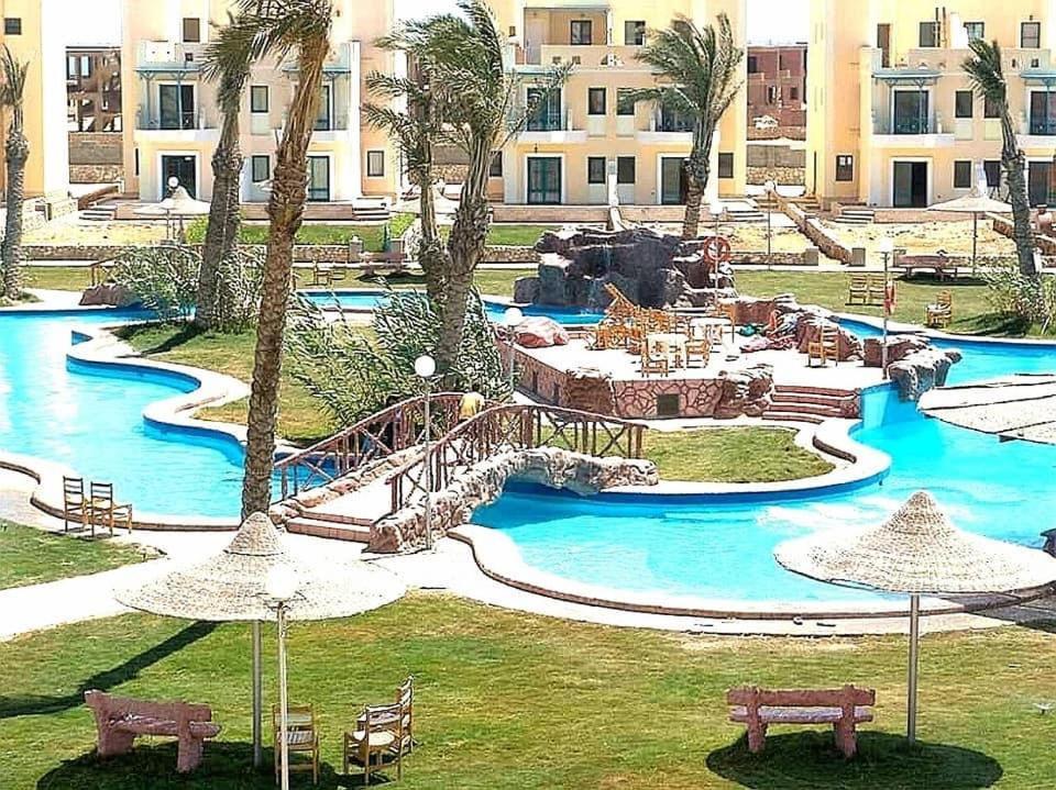 شاليه قرية ريفيرا 1 Рас-Седр Экстерьер фото